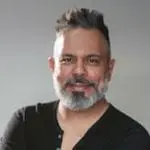 Alberto Araujo bio